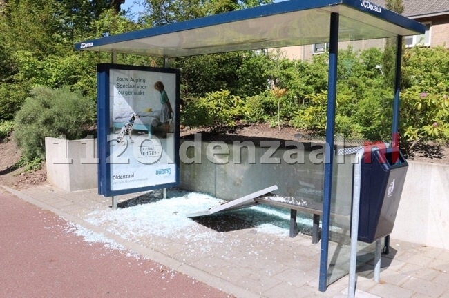 Vernieling bushokje Oliemolenstraat Oldenzaal