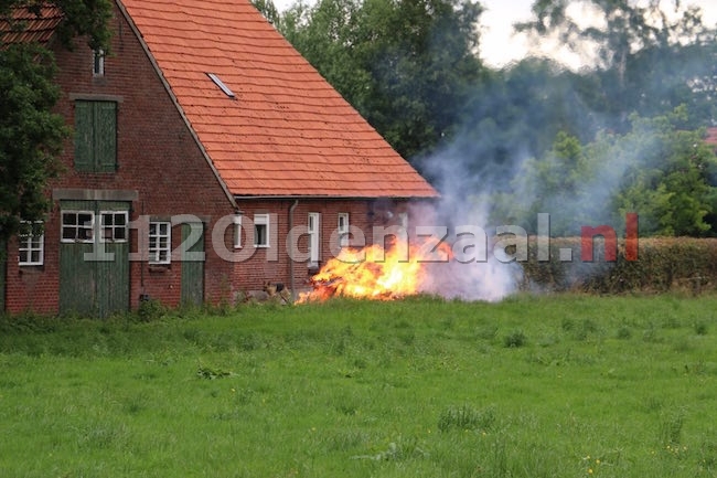 Brandweer rukt uit voor brandgerucht Hondeborgweg Oldenzaal