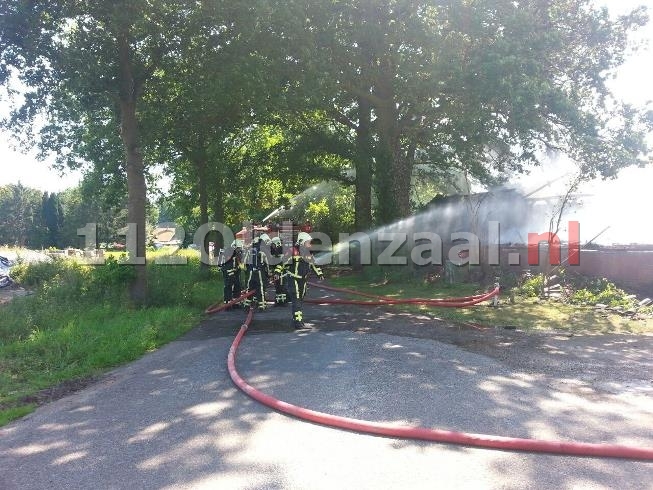 UPDATE: Uitslaande brand in schuur Beuningen