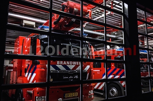 Brandweer rukt uit voor brandgerucht Nijverheidsstraat Oldenzaal