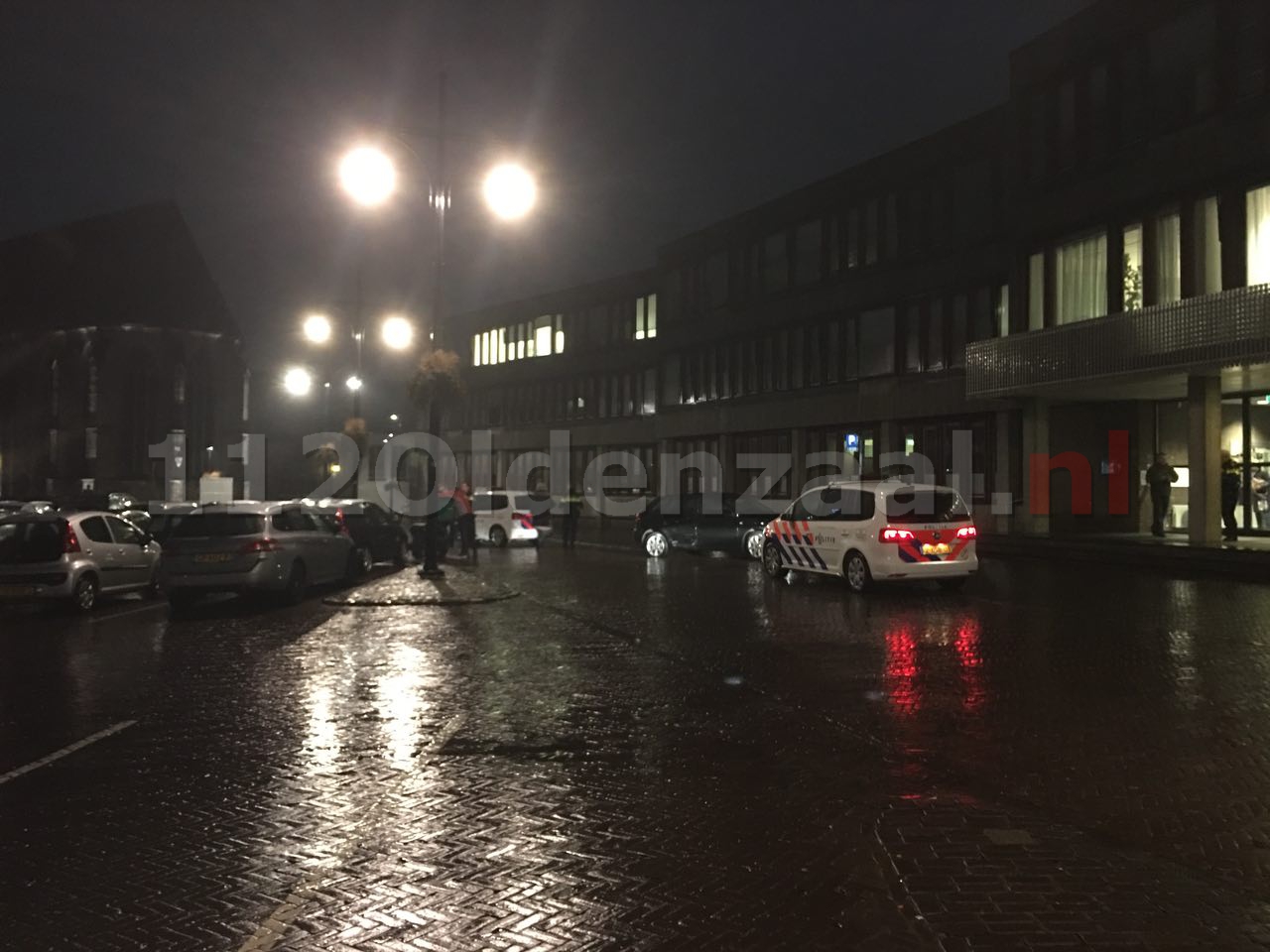 Foto 2: Scooterrijder gewond na aanrijding Ganzenmarkt Oldenzaal  