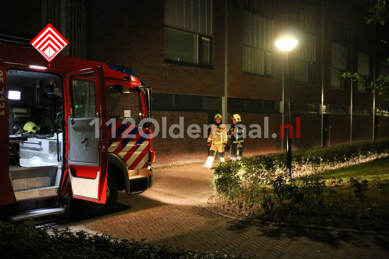 Foto 2: Brandweer rukt uit voor melding woningbrand Wilhelminastraat Oldenzaal
