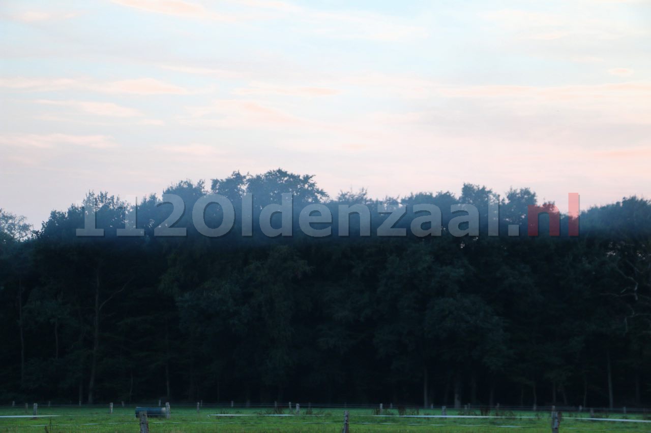 Foto 2: Brandweer Ootmarsum en Weerselo rukken uit voor brand in bos