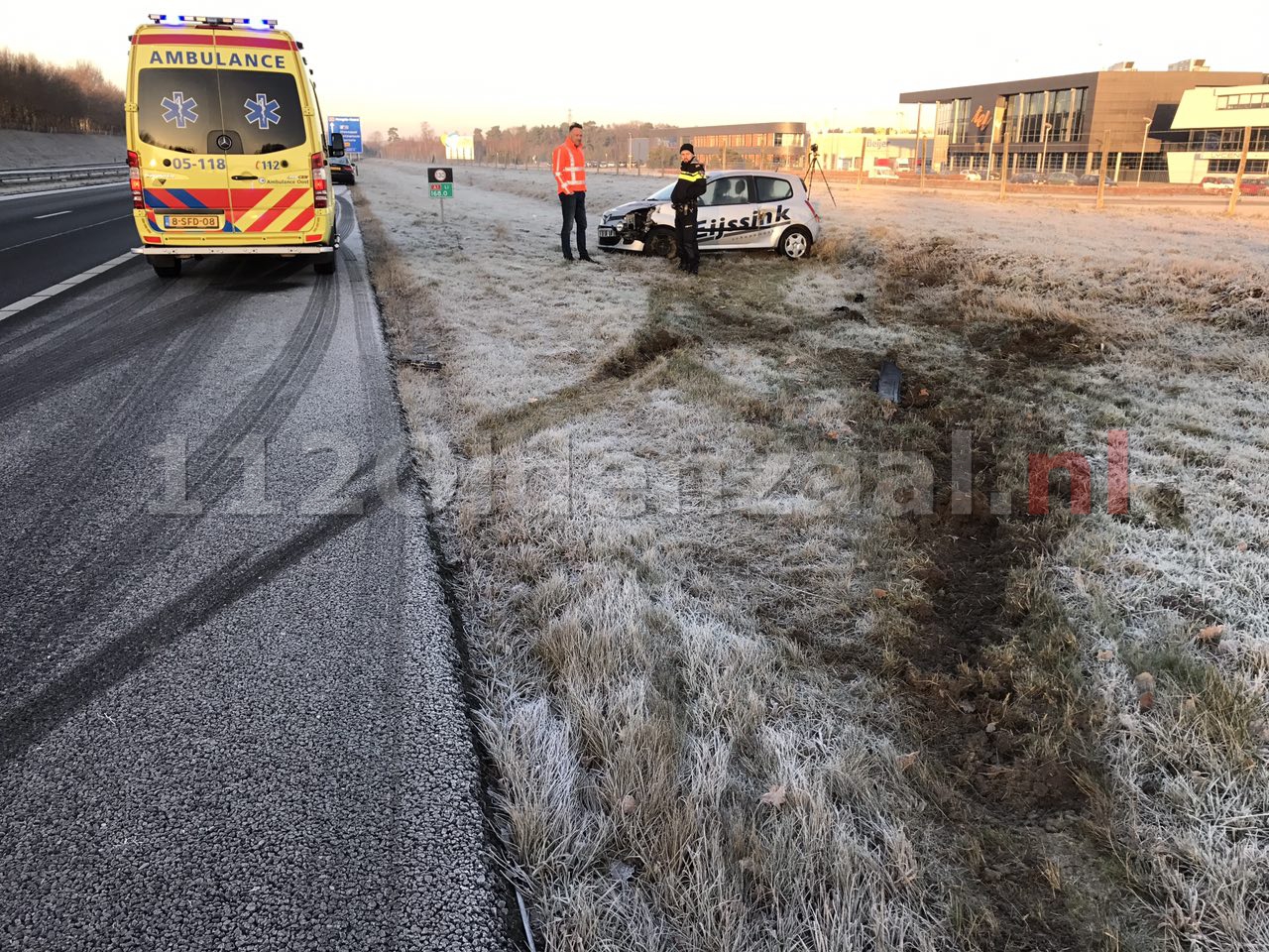 Foto 2: Chaos op A1 bij Oldenzaal door gladheid