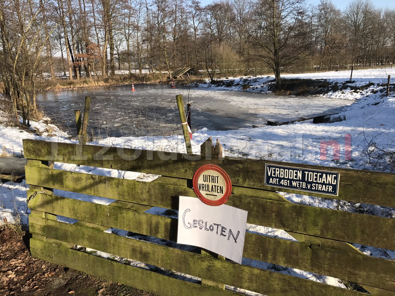 Video: Vandalen vernielen ijsvloer in De Lutte, kinderen de dupe