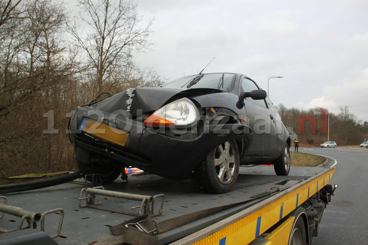 Foto 2: Flinke schade na eenzijdig ongeval Rondweg Oldenzaal