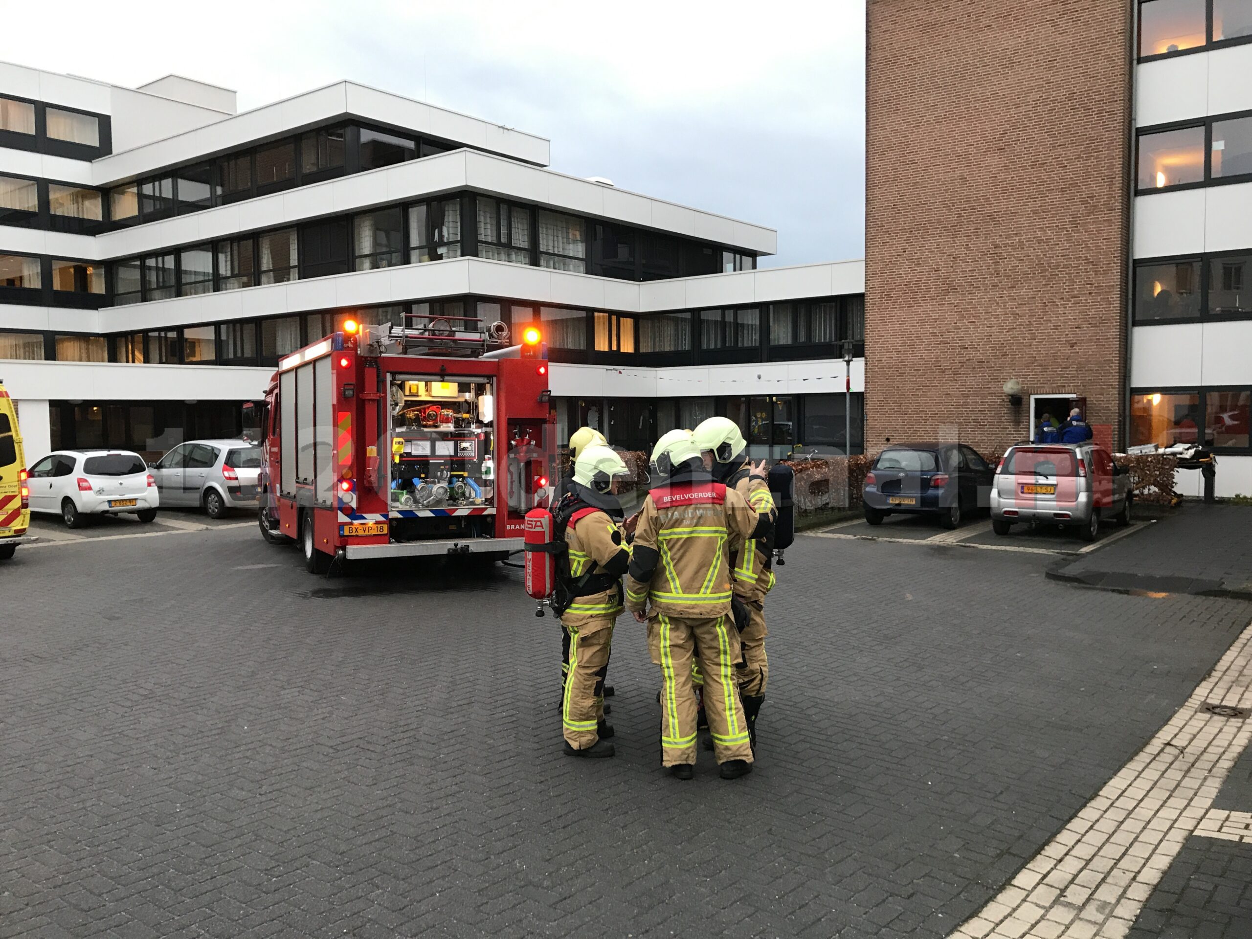 Foto 2: Brand bij Molenkamp Oldenzaal