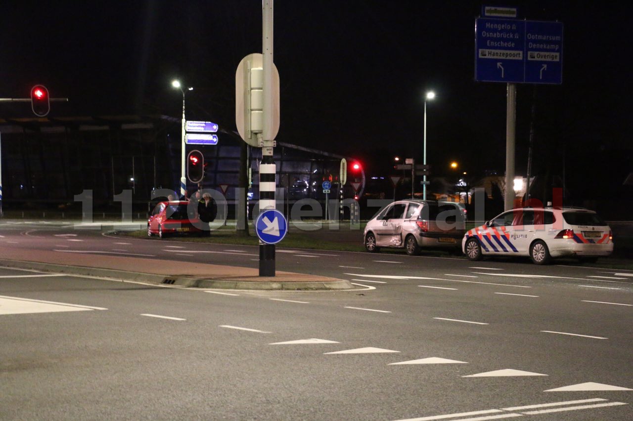 Foto 2: Schade bij aanrijding Enschedesestraat Oldenzaal