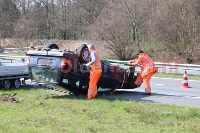 Update: File op A1 richting Oldenzaal door meerdere aanrijdingen