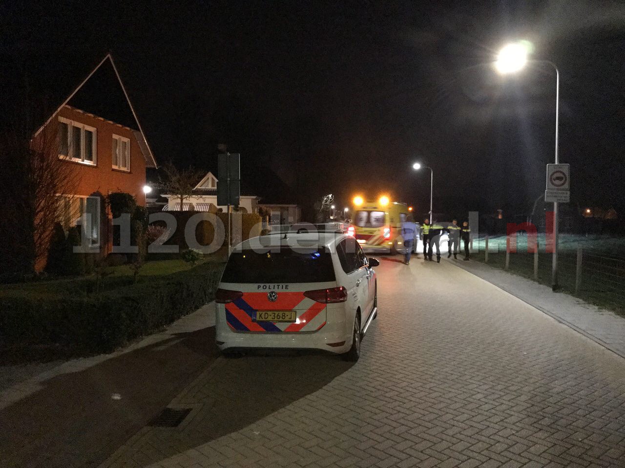 Bromfietser gewond bij ongeval in Denekamp; mogelijk alcohol in het spel