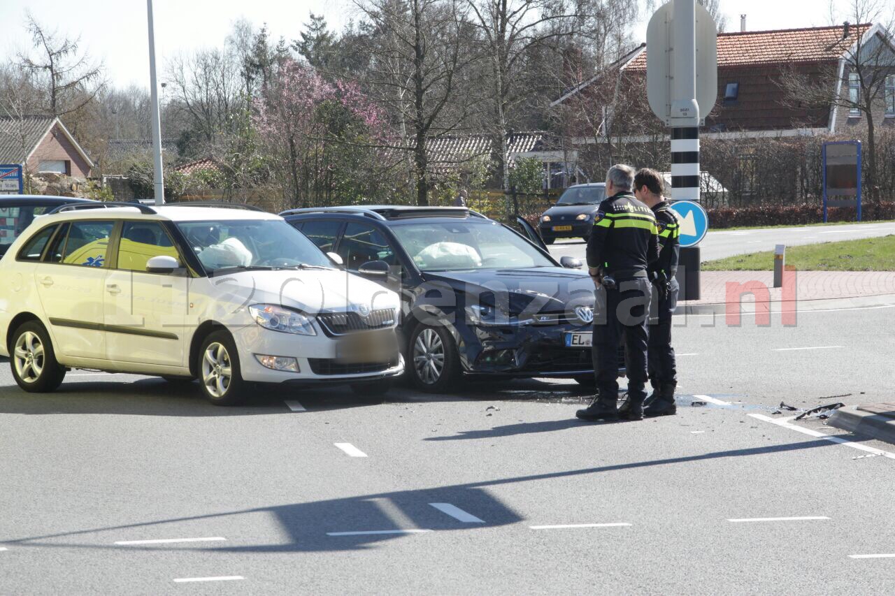 Gewonden bij aanrijding op kruispunt Oldenzaal