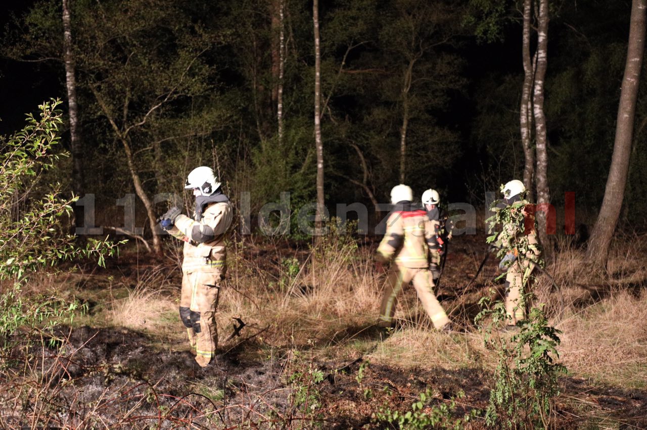 Foto 2: Brandweer rukt wederom uit voor natuurbrand in Denekamp