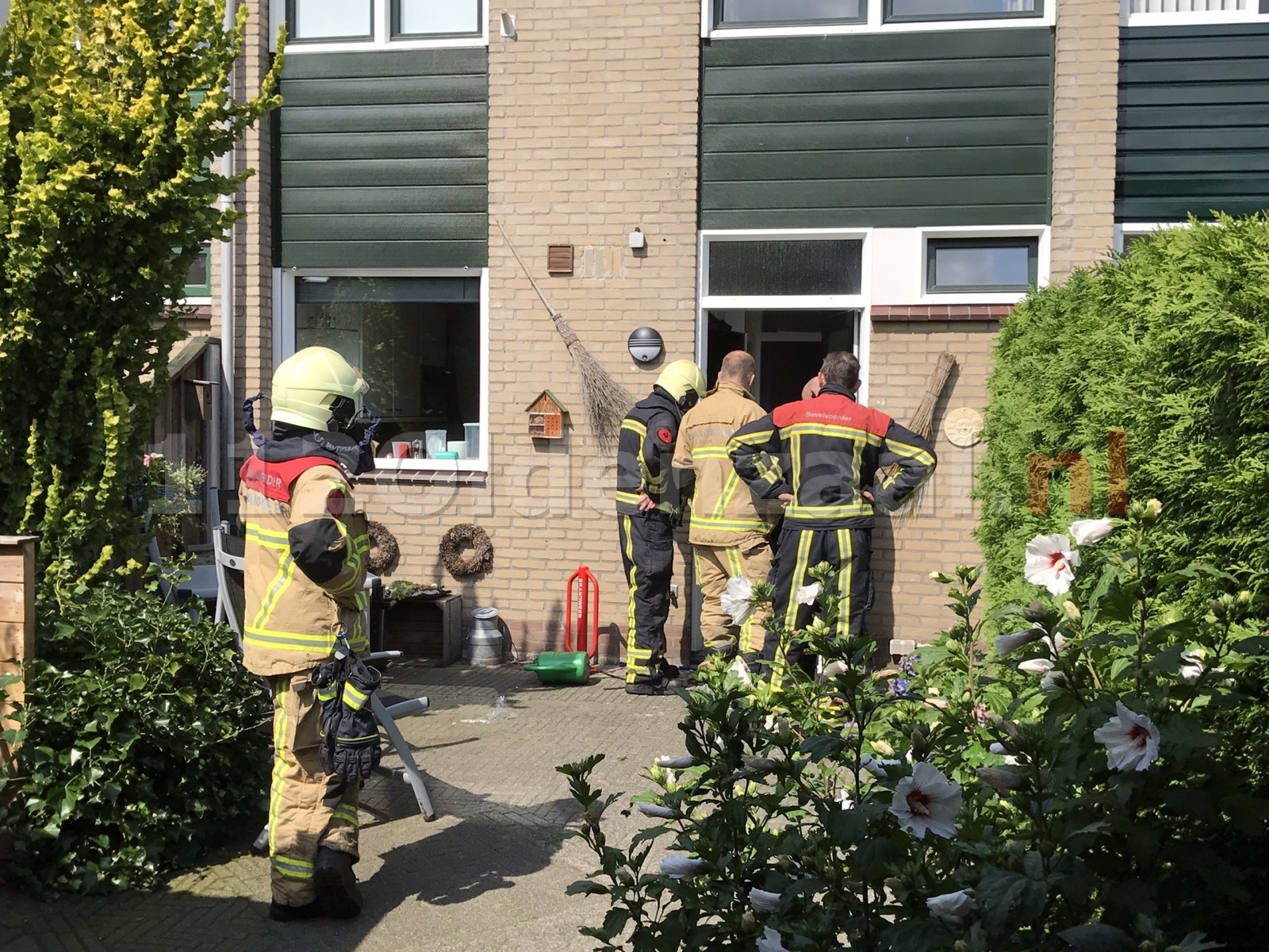 Brandweer forceert deur woning Hunenborglaan
