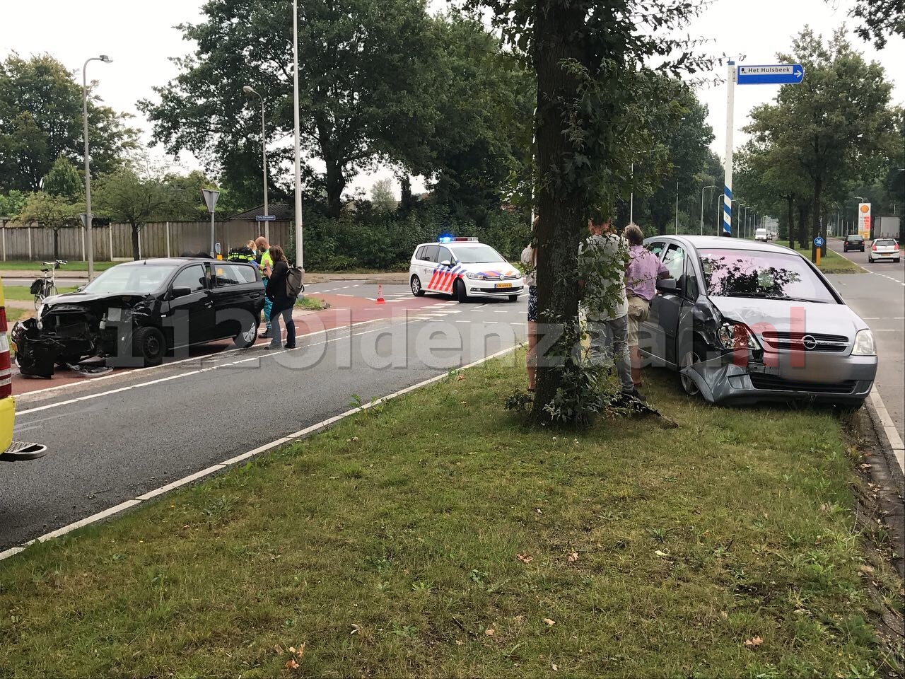 Gewonde bij aanrijding tussen twee auto’s in Oldenzaal