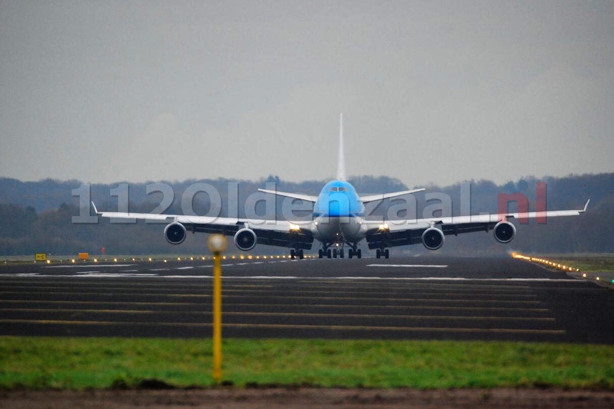 Boeing 747 geland op Twente Airport