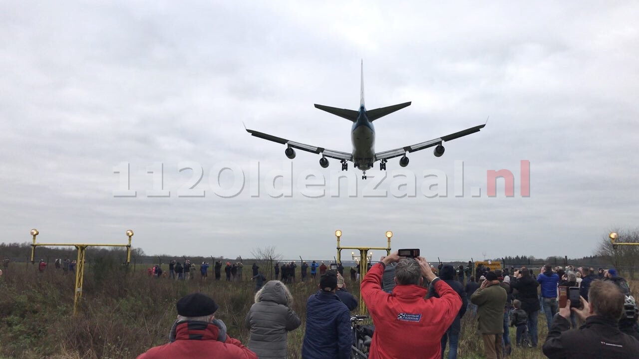Video: Boeing 747 geland op Twente Airport