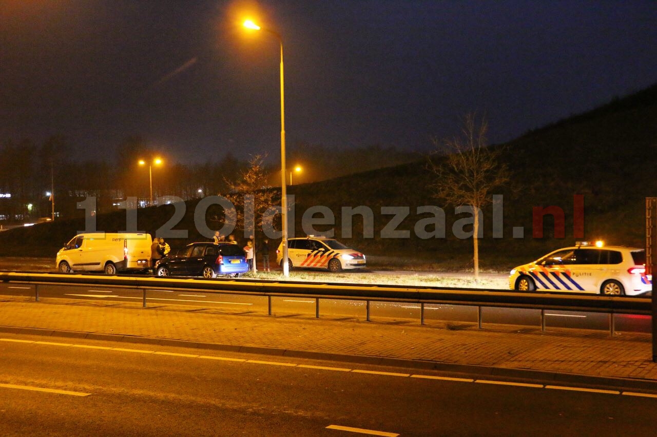 Drie voertuigen afgesleept na twee aanrijding binnen korte tijd op Enschedesestraat Oldenzaal