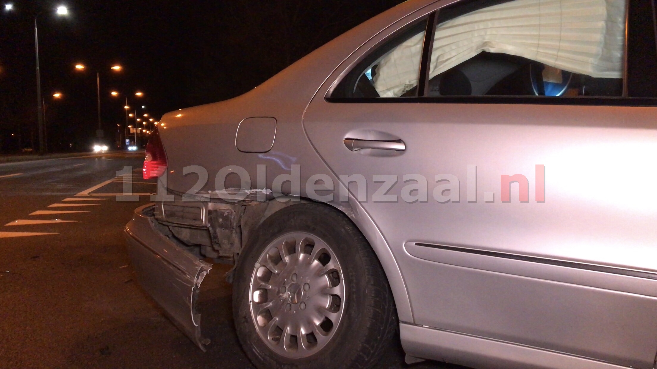 Auto afgesleept na aanrijding Enschedesestraat Oldenzaal