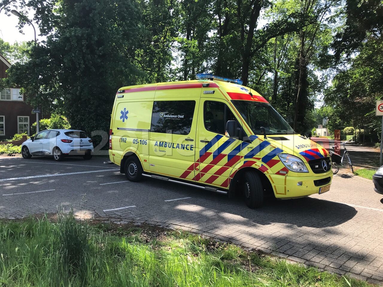 Fietser gewond na aanrijding in Oldenzaal