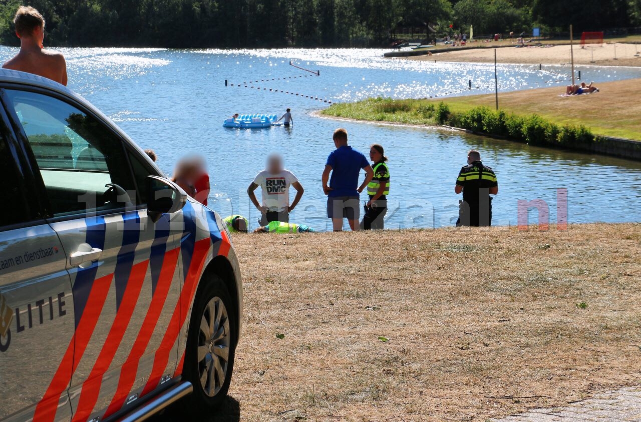 Badgast gewond na klap met bord op Het Hulsbeek in Oldenzaal