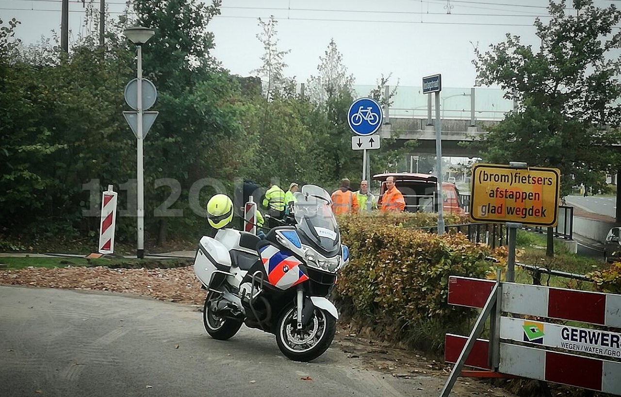 Fietsster gewond naar het ziekenhuis na val op fietspad in Oldenzaal