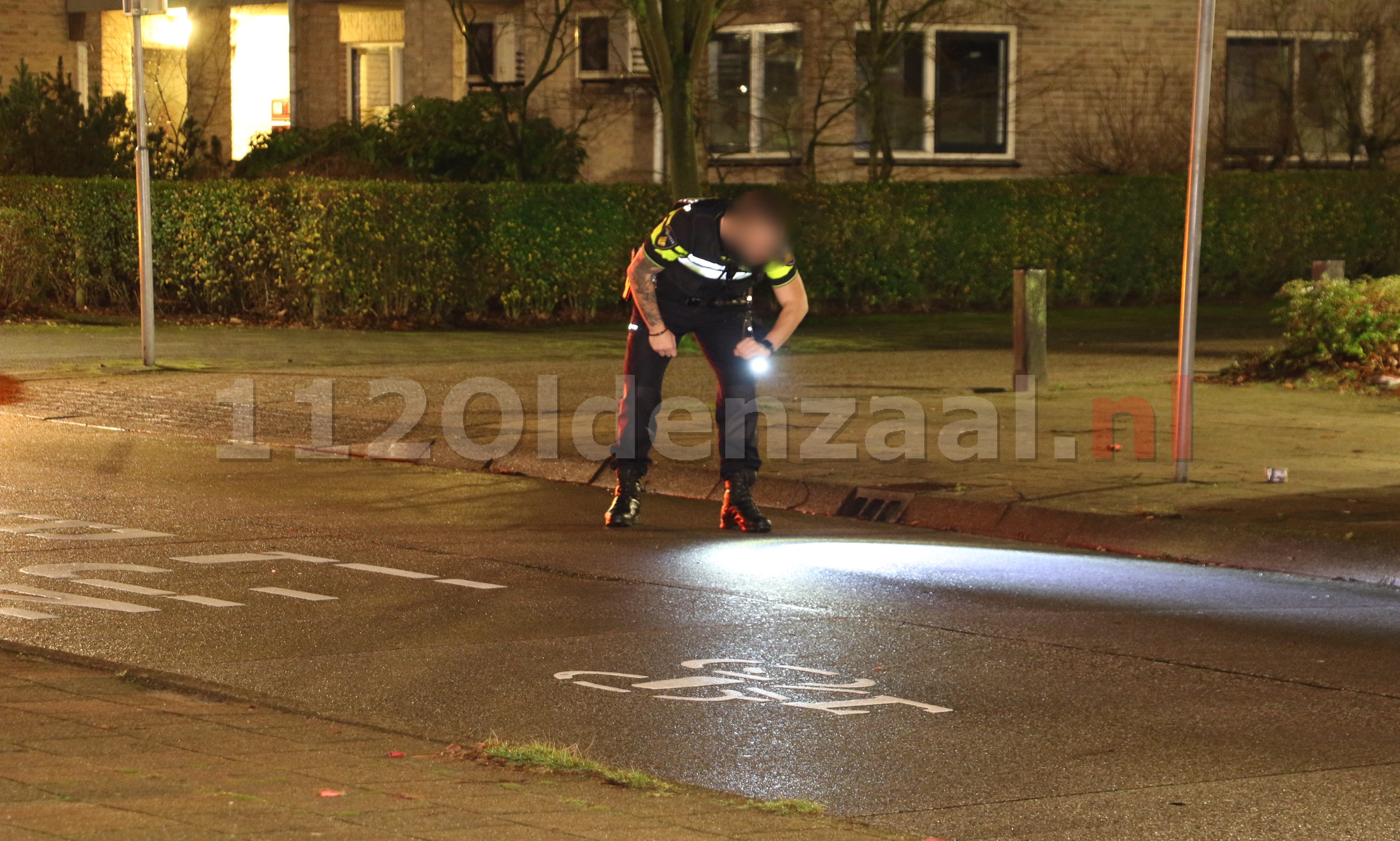 VIDEO: Poging ontvoering in Oldenzaal: politie zoekt busje
