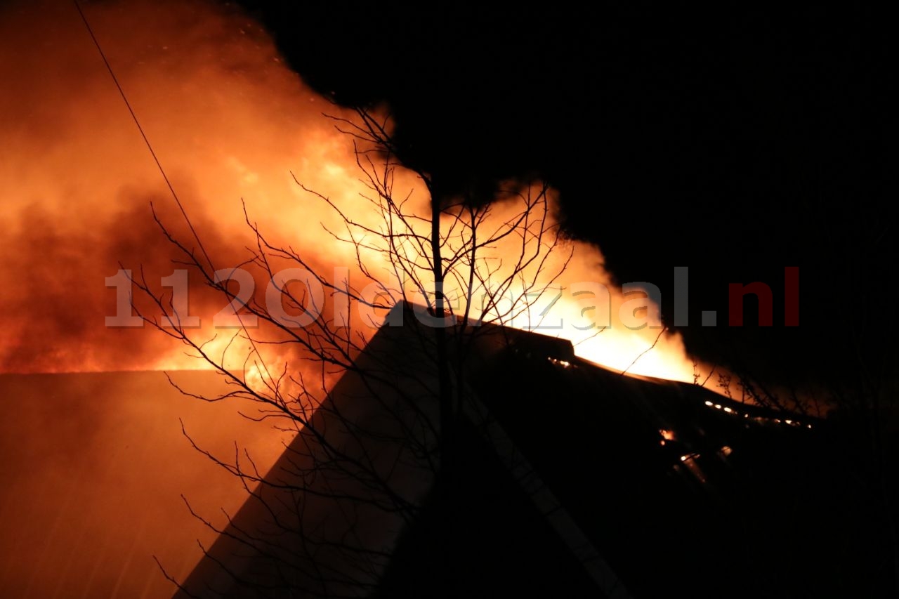 Grote uitslaande brand in De Lutte