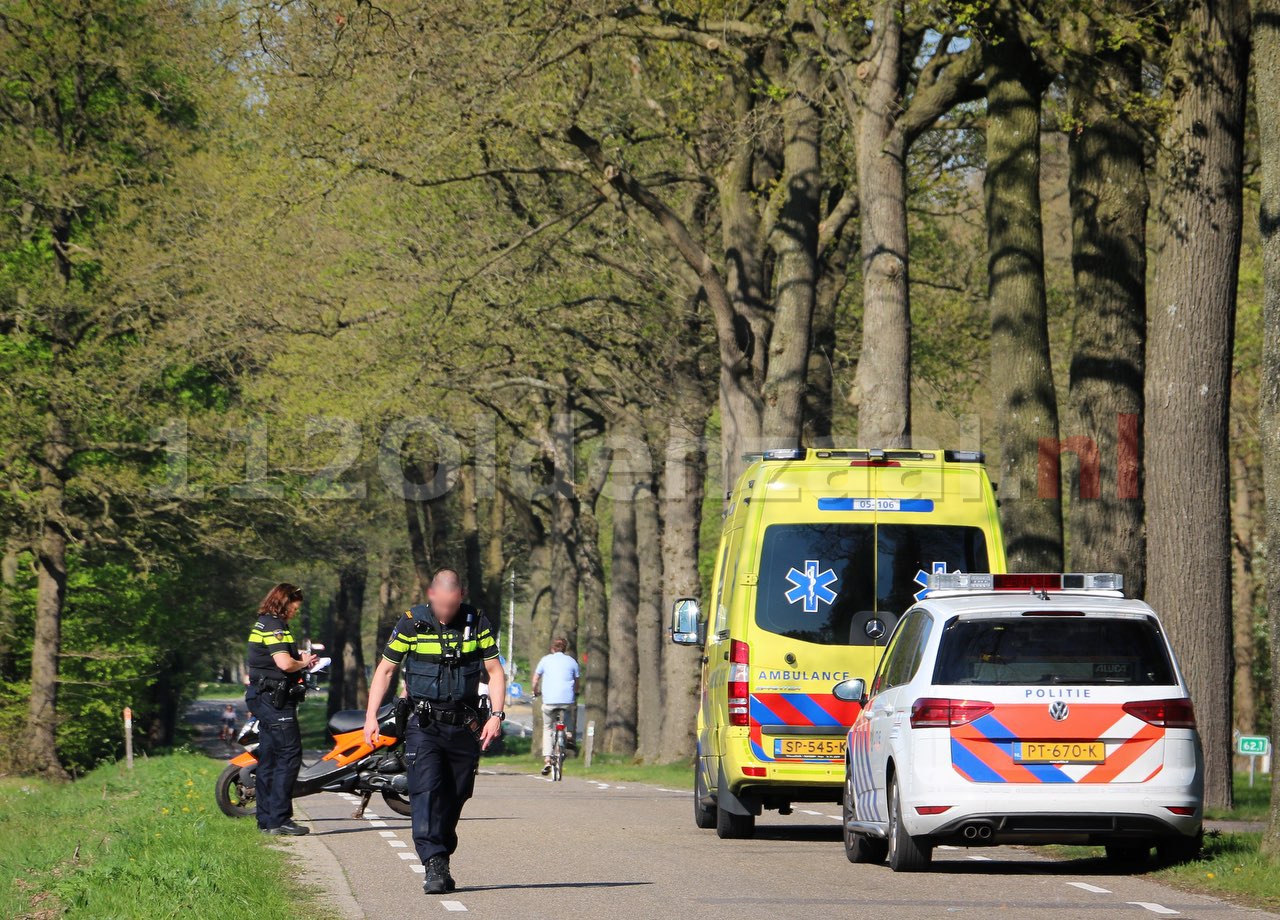 Scooterrijder gewond na val tussen Oldenzaal en Denekamp