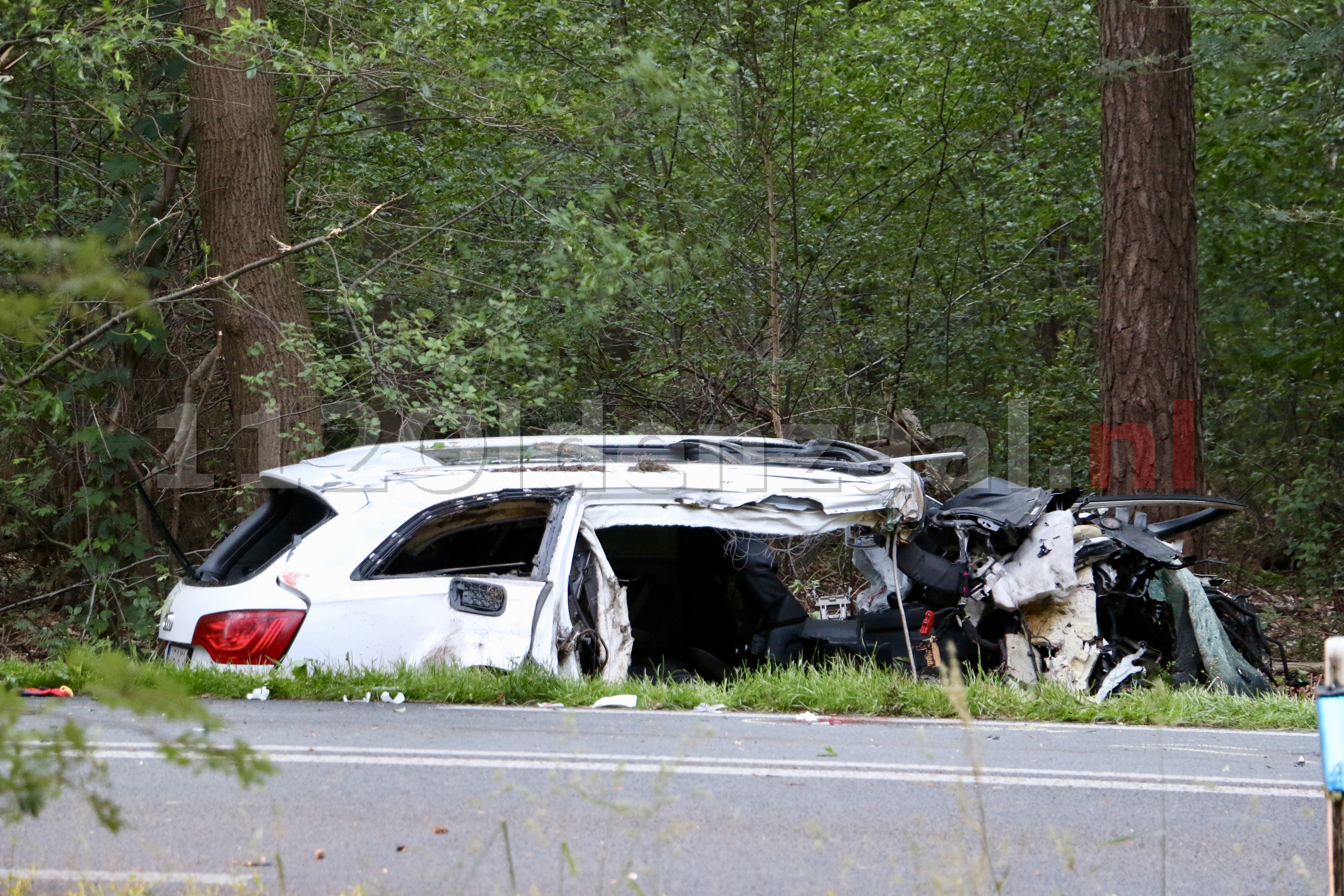 UPDATE: Twee personen omgekomen bij aanrijding in Fleringen