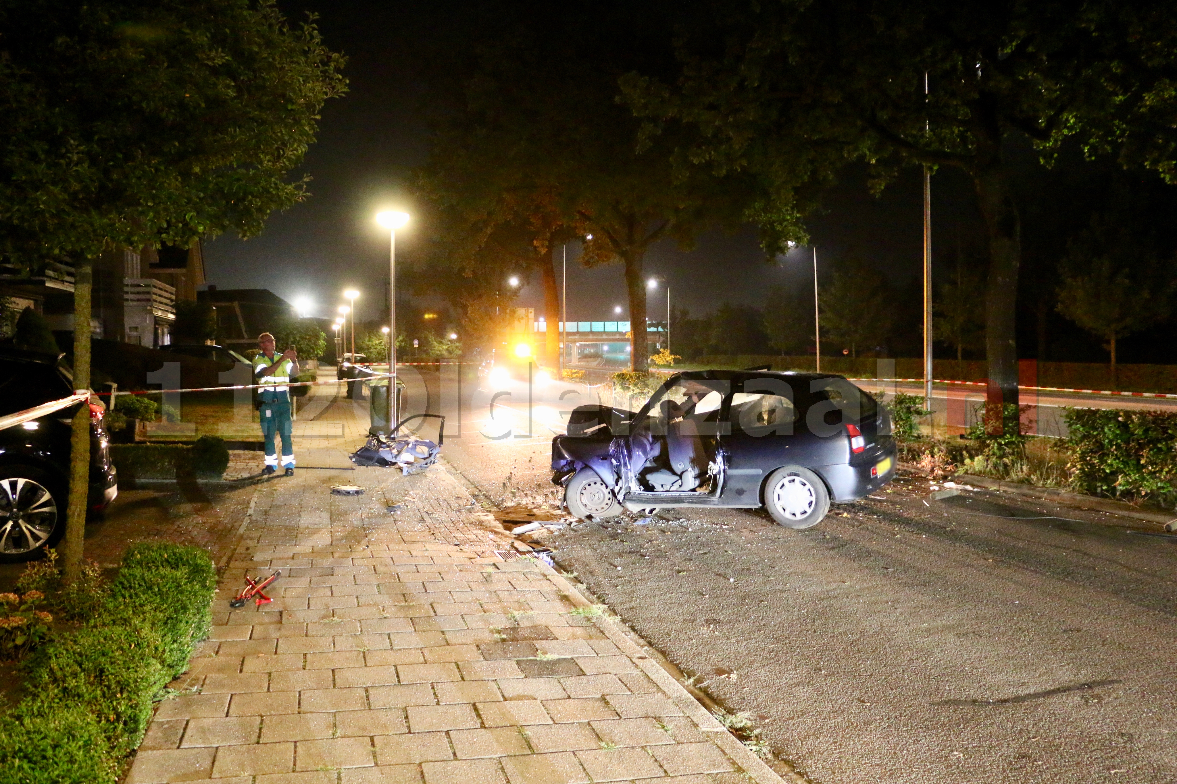 UPDATE (foto’s): Drie gewonden bij ernstig ongeval in Oldenzaal