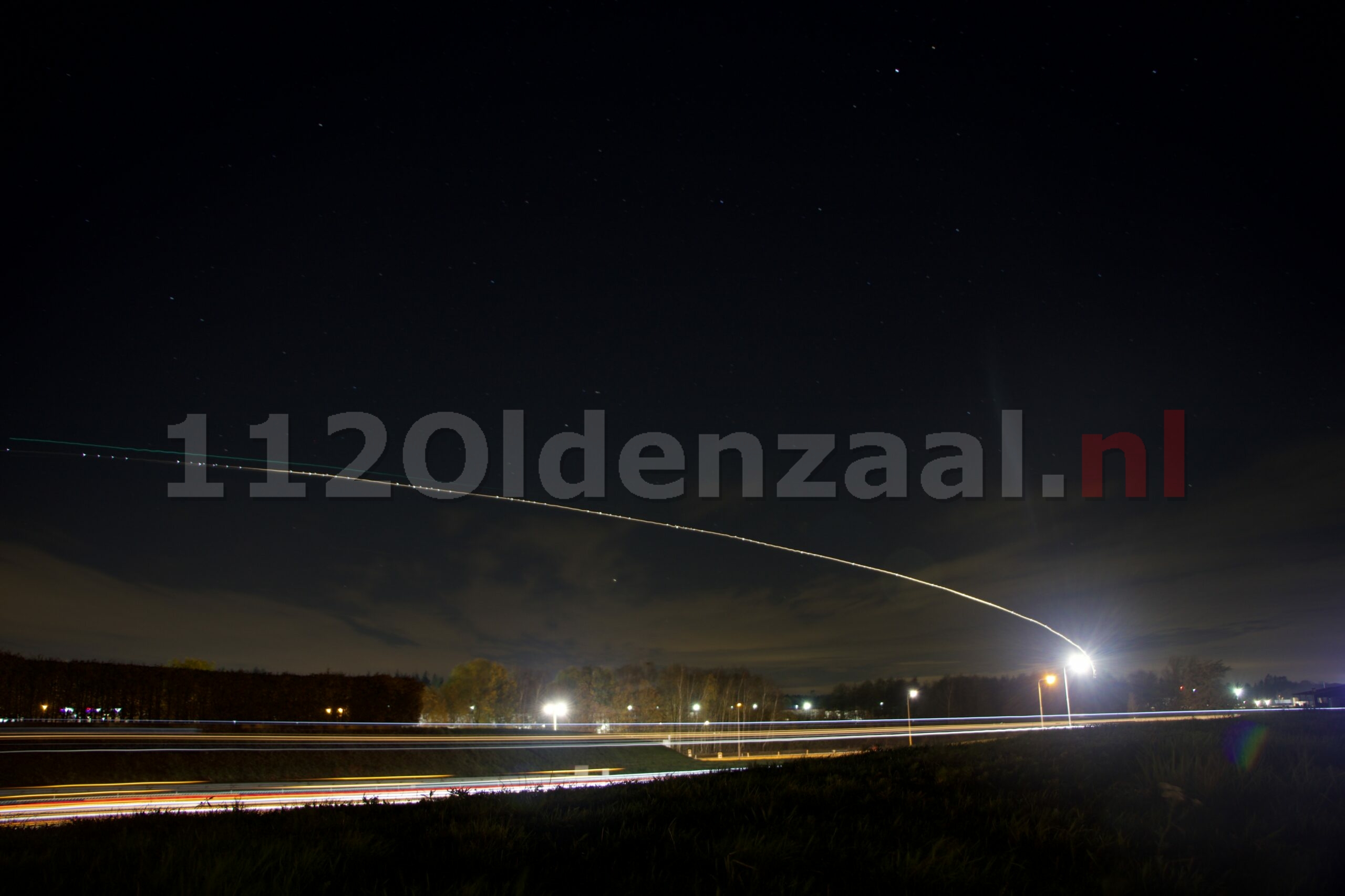 Laagvliegen om parachutisten boven Twente te droppen