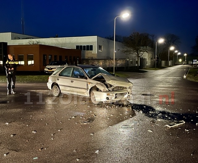 Twee voertuigen total loss bij ongeval op industrieterrein Oldenzaal