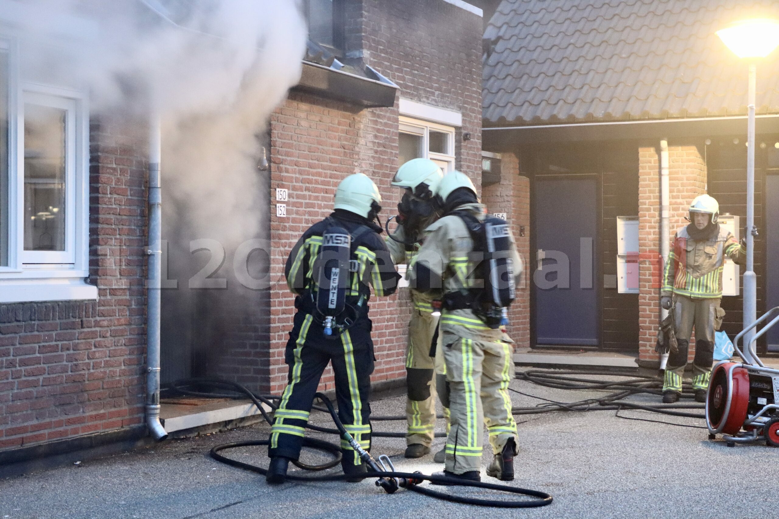 VIDEO: Forse schade bij woningbrand In Den Vijfhoek Oldenzaal