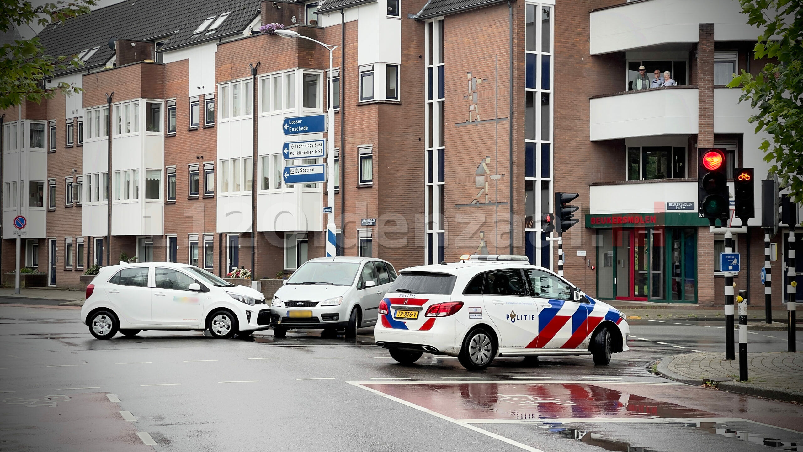 Blikschade bij ongeval op kruising in Oldenzaal