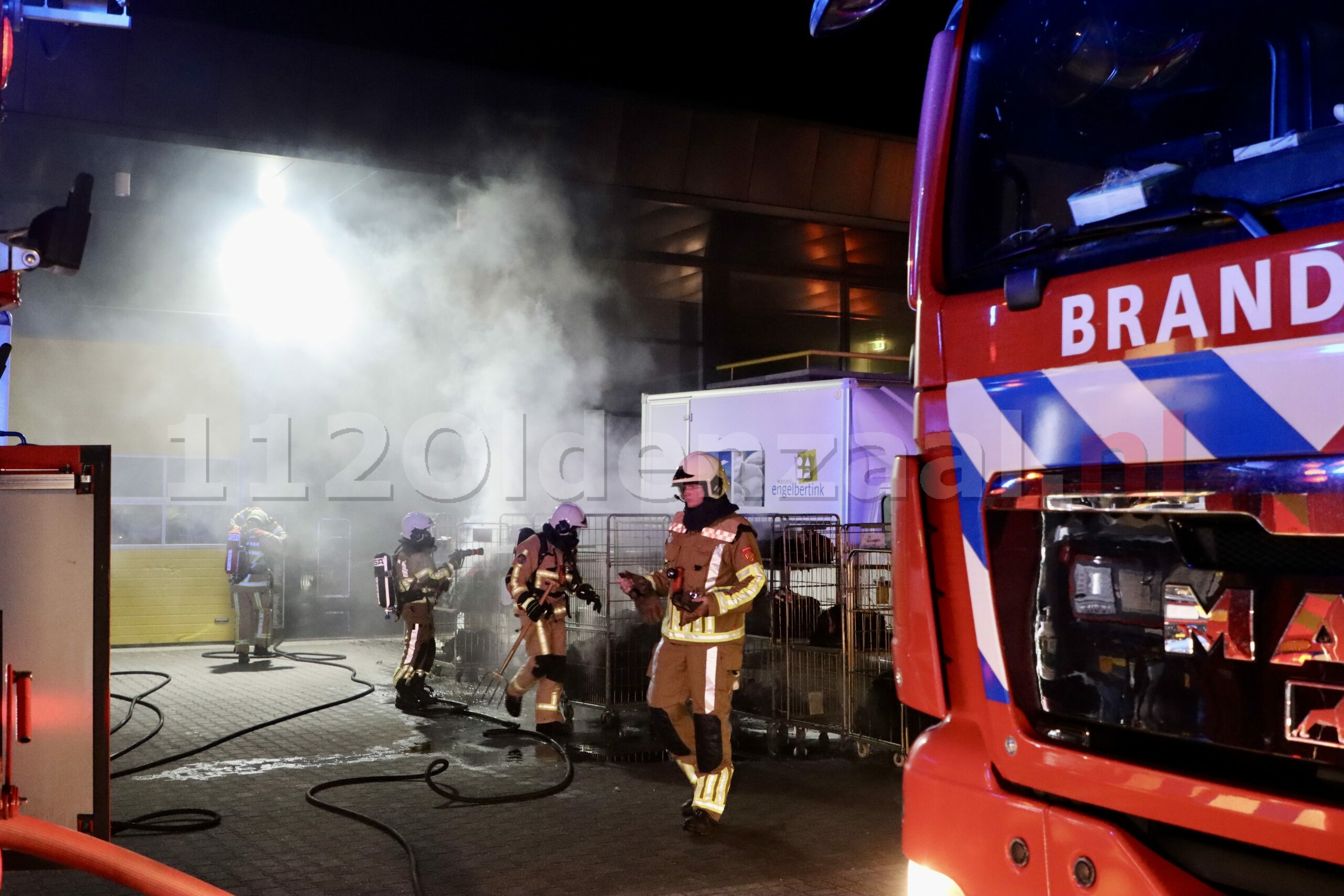 UPDATE: Felle brand bij wasserij Engelbertink Oldenzaal