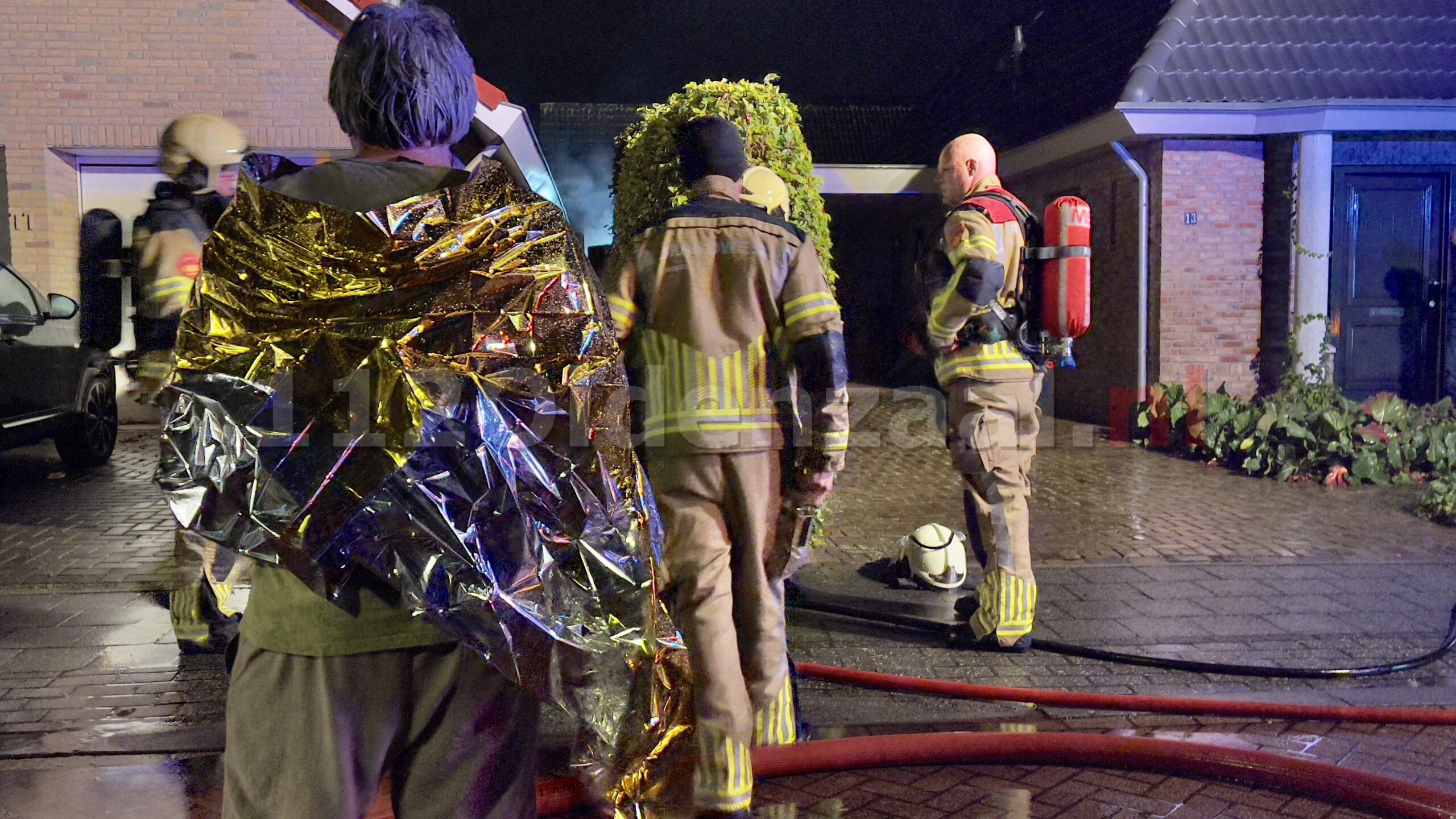 VIDEO: Felle uitslaande schuurbrand Erve Broenink Oldenzaal