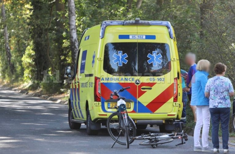 Wielrenner gewond bij botsing met voetganger in Oldenzaal