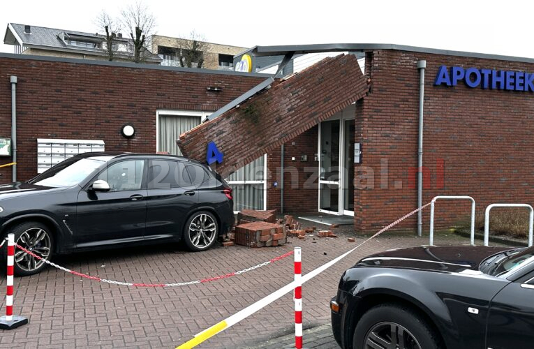 Veel schade bij ongeval gezondheidscentrum Oldenzaal; deel van gevel afgebroken