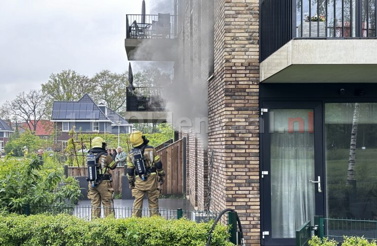 Veel rookontwikkeling bij brand in appartementencomplex Oldenzaal