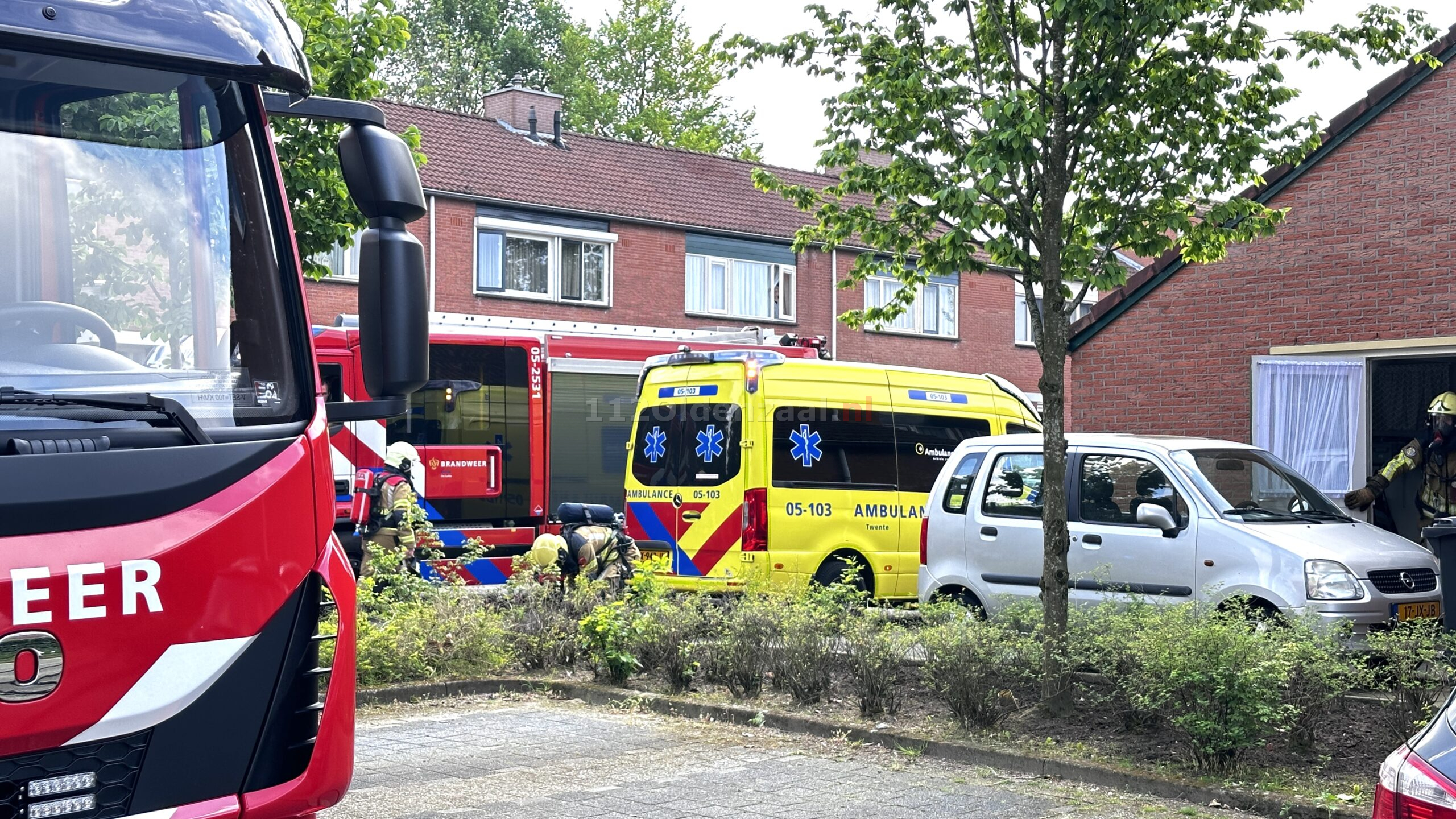 Gewonde bij woningbrand in Oldenzaal; thuiszorg voorkomt erger